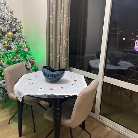 In Pazari I Ri Tirana