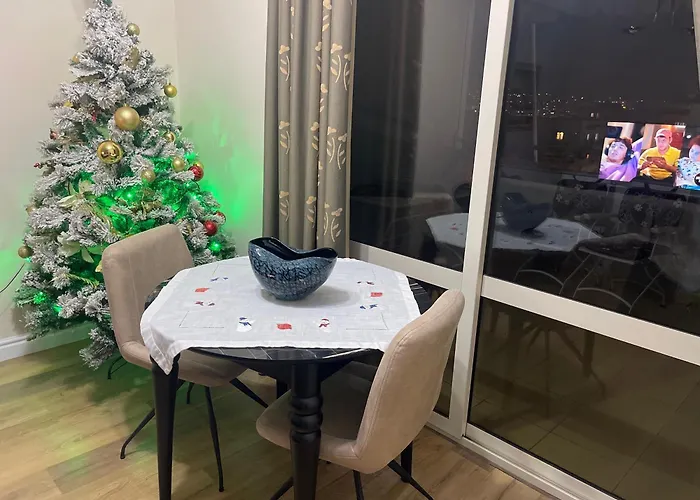 In Pazari I Ri Tirana
